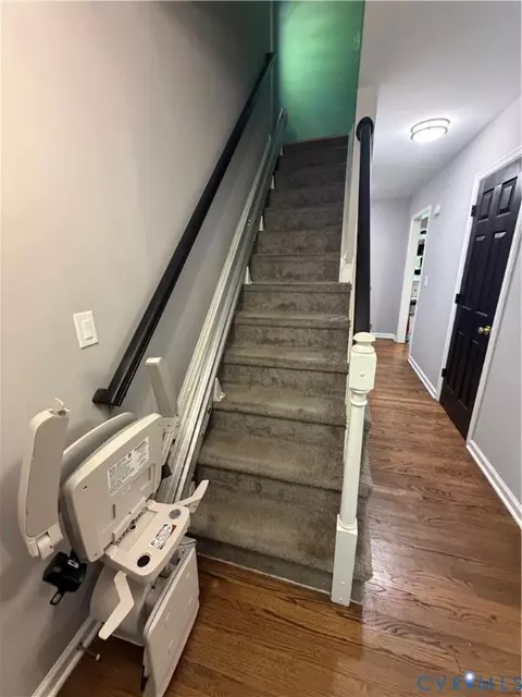 Entry Way - 9 Austin Dr, Palmyra, VA 22963 photo 2 of 2