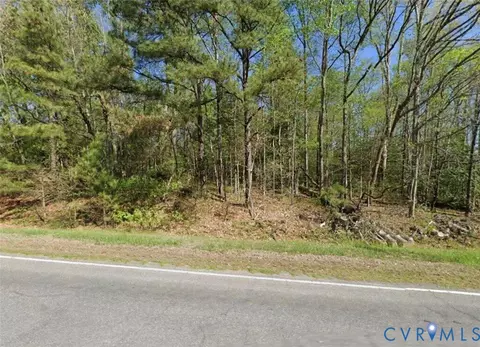 610 N Airport Dr, Highland Springs, VA 23075