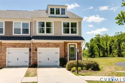 5554 Wenrich Dr, Richmond, VA 23227