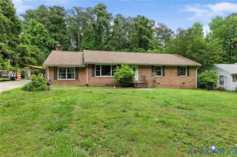 12311 Parker Ln, Chester, VA 23831