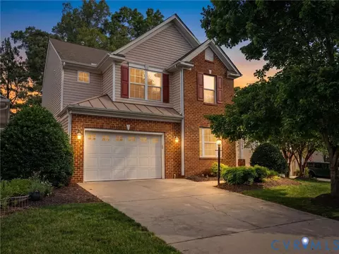 1208 Providence Knoll Dr, North Chesterfield, VA 23236