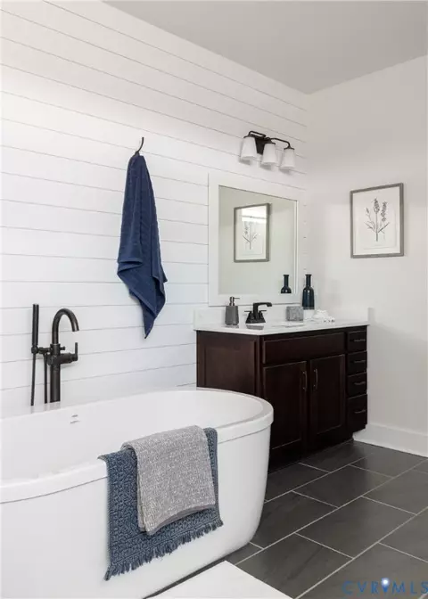 Bath - 5593 Brickshire Dr, Providence Forge, VA 23140 photo 2 of 5