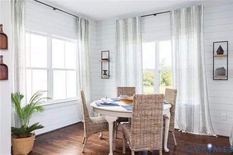 Dining - 5593 Brickshire Dr, Providence Forge, VA 23140 photo 4 of 5