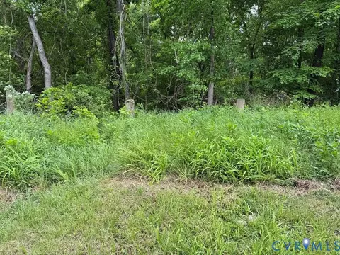 0 N Virginia St, Farmville, VA 23901