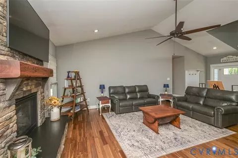 Living - 8470 Elysium Dr, Lanexa, VA 23089 photo 1 of 2