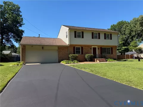 1211 Yacht Basin Dr, Colonial Heights, VA 23834
