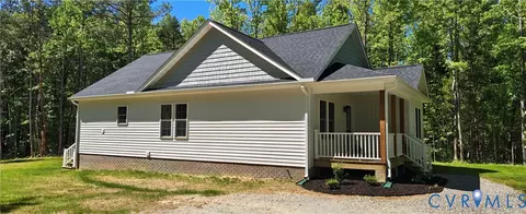 Exterior - 320 Vogel Rd, Cumberland, VA 23040 photo 4 of 7