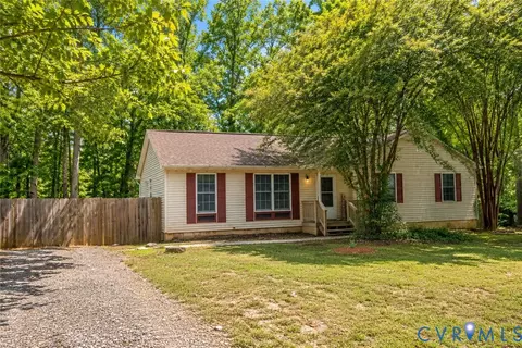 12914 Trapp Dr, Spotsylvania, VA 22551