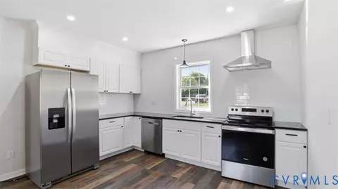 620 Gressett St, Petersburg, VA 23803