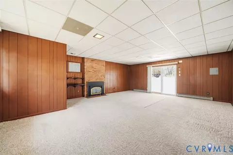 Living - 2601 Bertram Rd, Richmond, VA 23224 photo 4 of 4