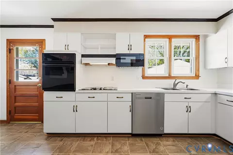 Kitchen - 2601 Bertram Rd, Richmond, VA 23224 photo 4 of 5