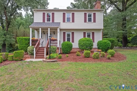 11709 Cliff Lawn Dr, Chester, VA 23831
