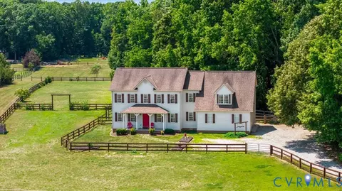 3137 Trenholm Rd, Powhatan, VA 23139