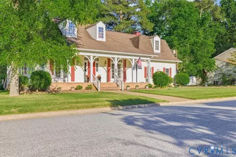 801 North Ave, Hopewell, VA 23860