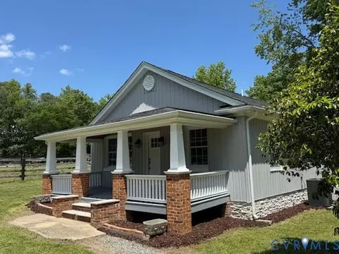 1811 S Waterside Dr, Lanexa, VA 23089