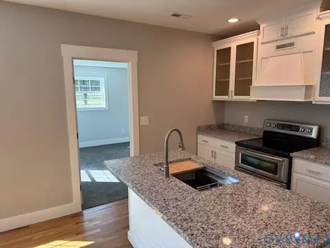 Kitchen - 1811 S Waterside Dr, Lanexa, VA 23089 photo 1 of 3