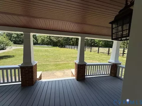 Exterior - 1811 S Waterside Dr, Lanexa, VA 23089 photo 9 of 9
