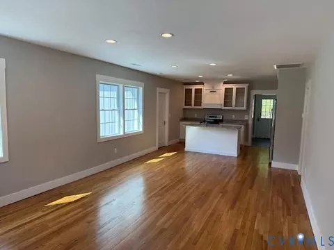 Living - 1811 S Waterside Dr, Lanexa, VA 23089 photo 2 of 4