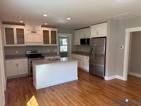 Kitchen - 1811 S Waterside Dr, Lanexa, VA 23089 photo 3 of 3