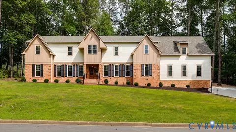 403 Berwickshire Dr, Henrico, VA 23229