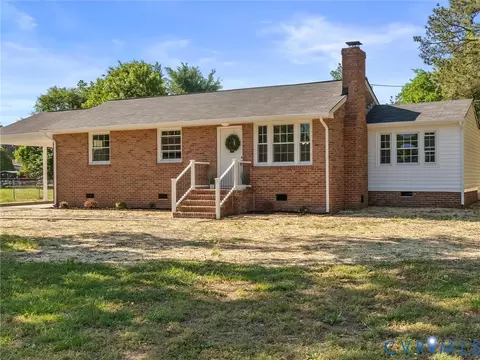 25621 Grant Ave, Petersburg, VA 23803