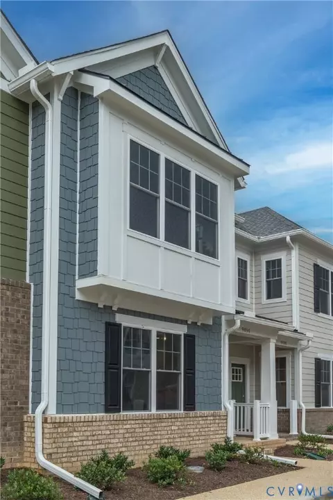 9494 Creek Summit Cir, Richmond, VA 23235