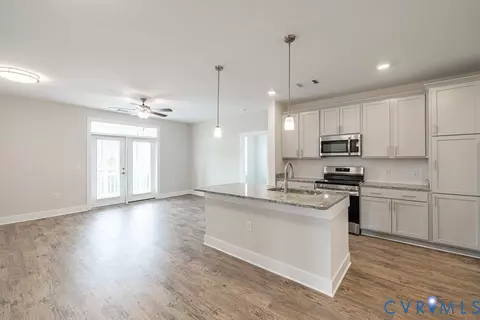 10530 Stony Bluff Dr #105, Ashland, VA 23005