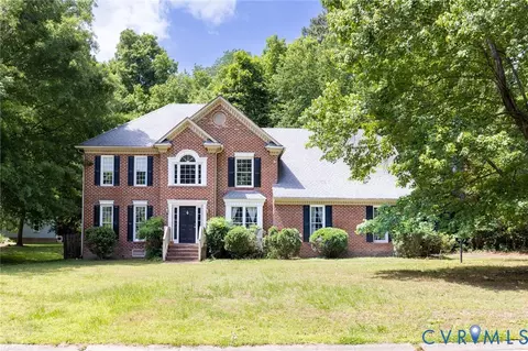 6308 Walnut Bend Dr, Midlothian, VA 23112
