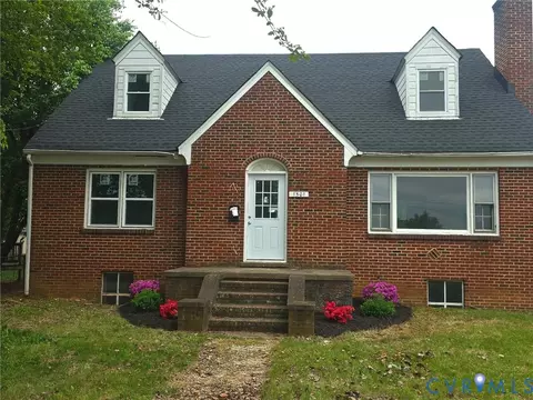 1501 Dixon St, Fredericksburg, VA 22401