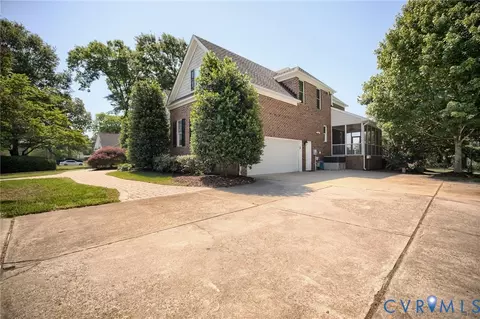2872 E Point Dr, Chesapeake, VA 23321 photo 29