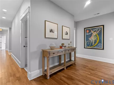 Entry Way - 1925 Limbeck Ln, Midlothian, VA 23112 photo 9 of 15