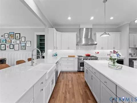 Kitchen - 1925 Limbeck Ln, Midlothian, VA 23112 photo 6 of 6