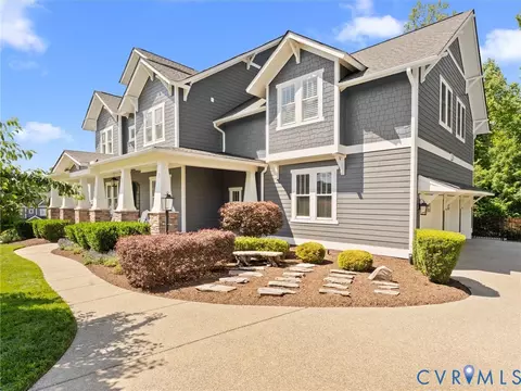 Exterior - 1925 Limbeck Ln, Midlothian, VA 23112 photo 10 of 16