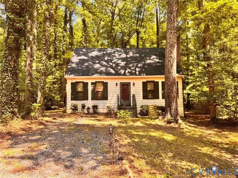 13201 Court Ridge Rd, Midlothian, VA 23112
