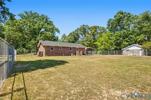 Exterior - 15503 Eppes Rd, Dewitt, VA 23840 photo 2 of 10