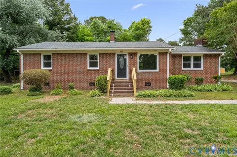 400 Easter St, Emporia, VA 23847