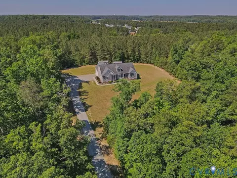 9425 Marie Rd, New Kent, VA 23124