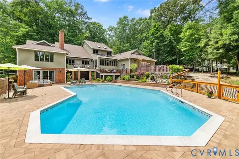 3701 Reeds Landing Cir, Midlothian, VA 23113