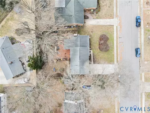 View/Area - 208 Shifting Log Dr, Hampton, VA 23669 photo 2 of 4