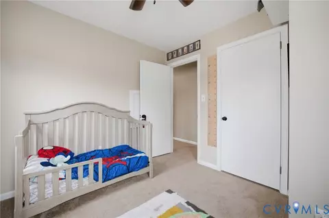 Bedroom - 208 Shifting Log Dr, Hampton, VA 23669 photo 2 of 5