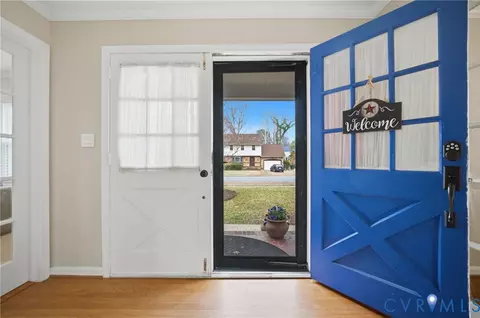 Entry Way - 208 Shifting Log Dr, Hampton, VA 23669 photo 1 of 2
