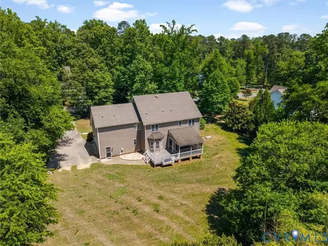 View/Area - 210 E Brook Run Dr, Richmond, VA 23238 photo 3 of 3