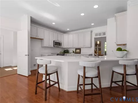 Kitchen - 210 E Brook Run Dr, Richmond, VA 23238 photo 5 of 7