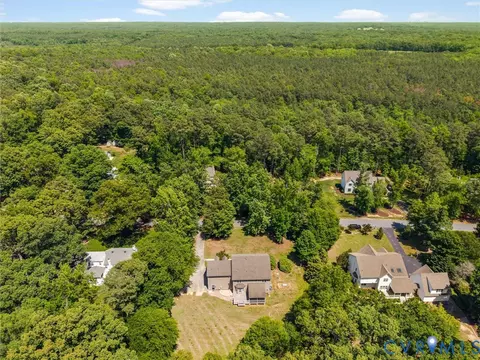 View/Area - 210 E Brook Run Dr, Richmond, VA 23238 photo 2 of 3
