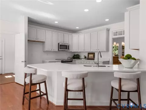 Kitchen - 210 E Brook Run Dr, Richmond, VA 23238 photo 6 of 7