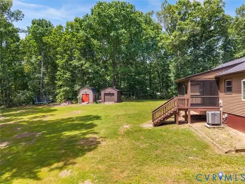 Exterior - 4616 Paynes Mill Rd, Bumpass, VA 23024 photo 8 of 13