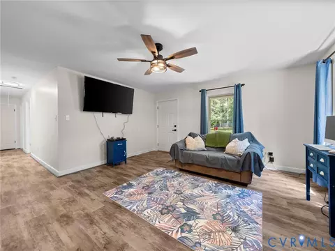 Entry Way - 4616 Paynes Mill Rd, Bumpass, VA 23024 photo 1 of 1