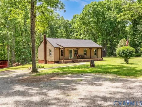 4616 Paynes Mill Rd, Bumpass, VA 23024