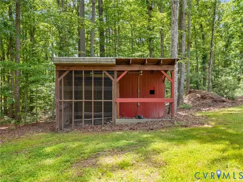 Exterior - 4616 Paynes Mill Rd, Bumpass, VA 23024 photo 10 of 13