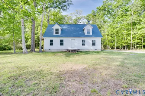 575 Tye Brook Hwy, Piney River, VA 22964